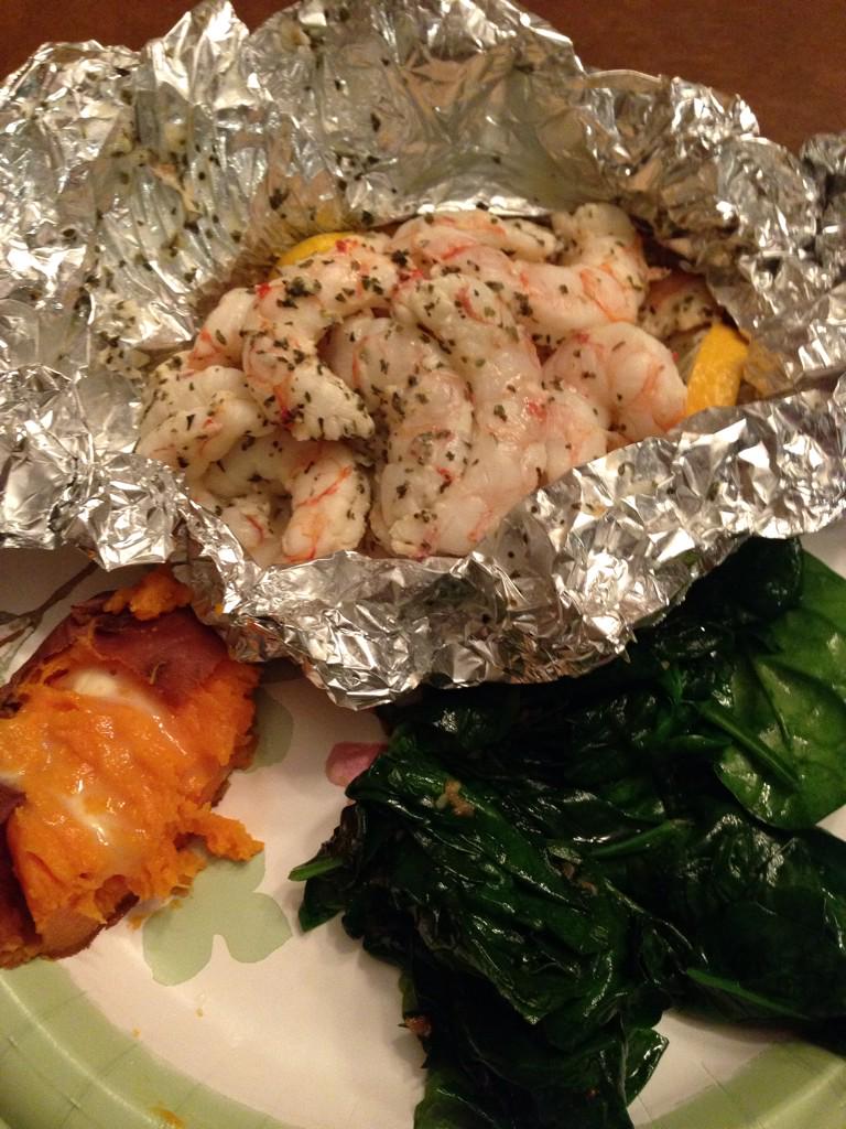amymariew's tweet photo. This Lemon-Garlic Shrimp was sooo good! Thanks for the recipe @joybauer Day 2 success!! http://t.co/Vs2DZVnI1s