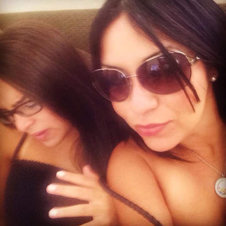 divadiva43's tweet photo. Saludos a todos los kme han tex no le he podido tex ya que estoy en vacaciones con mi fam  un beso a todos. http://t.co/FL7KHopHxG
