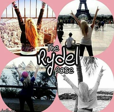 LeehSLynch's tweet photo. @rydelR5  Hey ! I love Rydel pose #RydelPose @RydelPoseBrazil http://t.co/mx6yib8gk8