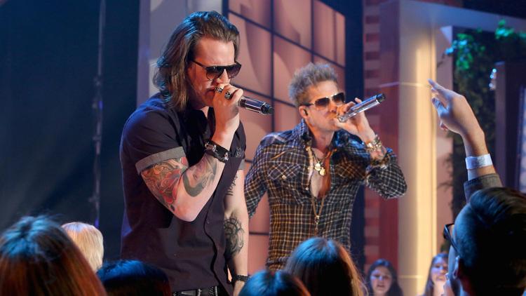 FlaGaLineNET's tweet photo. In case you missed it, visit http://t.co/qmSJi6aop8 to watch @FLAGALine rock out on @TheEllenShow! #sundaze #couchsit http://t.co/qNiqoeNphn