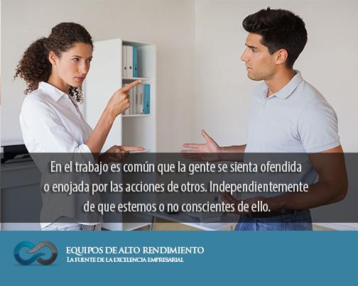 ear_mx tweet picture