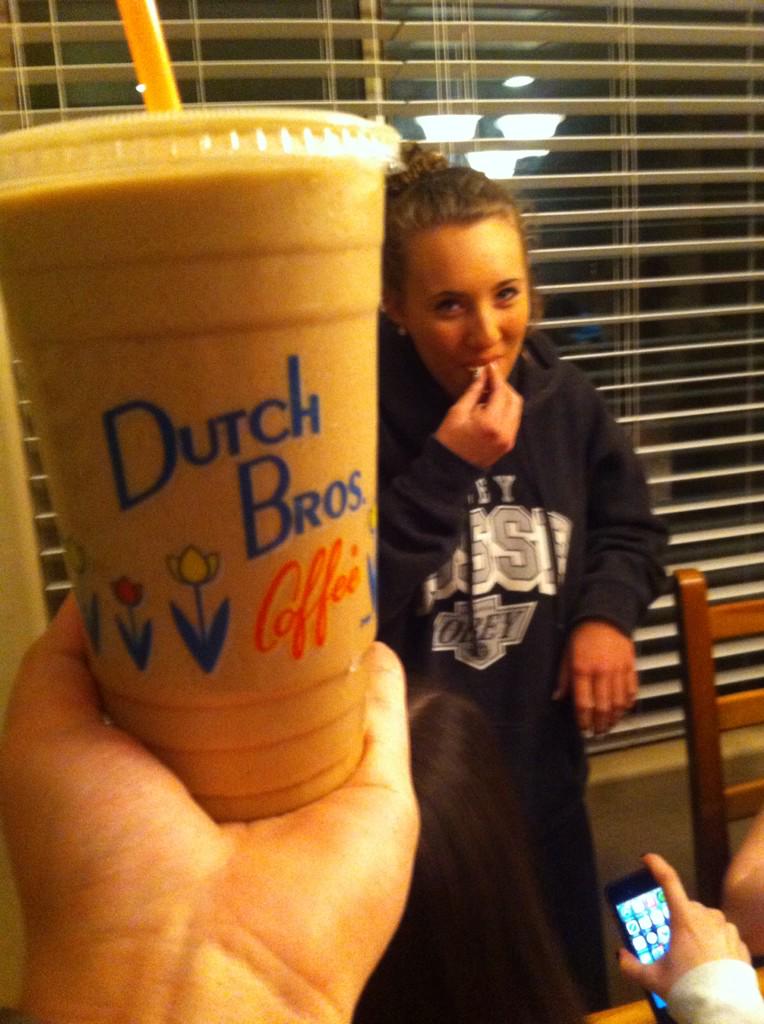 AlysonRachelle's tweet photo. Babe brought me Dutch bros #DutchBabe http://t.co/Tglhz0if8v