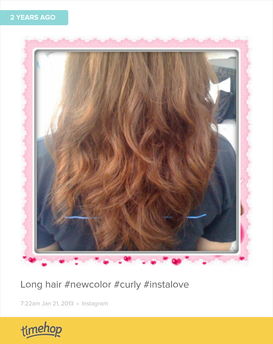 aprilmingoa's tweet photo. I miss my long curly hair... http://t.co/oCJV7CcpUX http://t.co/uFEM6S8LcJ