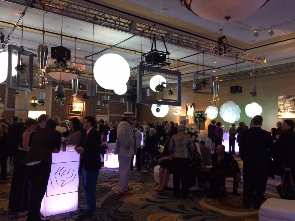 JPL_AGENCY's tweet photo. JPL brings the White Rose Room to life at the #painaug at the Hershey Lodge. Props to our team on a great design! http://t.co/Vq3cPgypxE