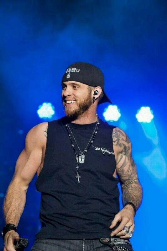 HAPPY BIRTHDAY BRANTLEY GILBERT!    