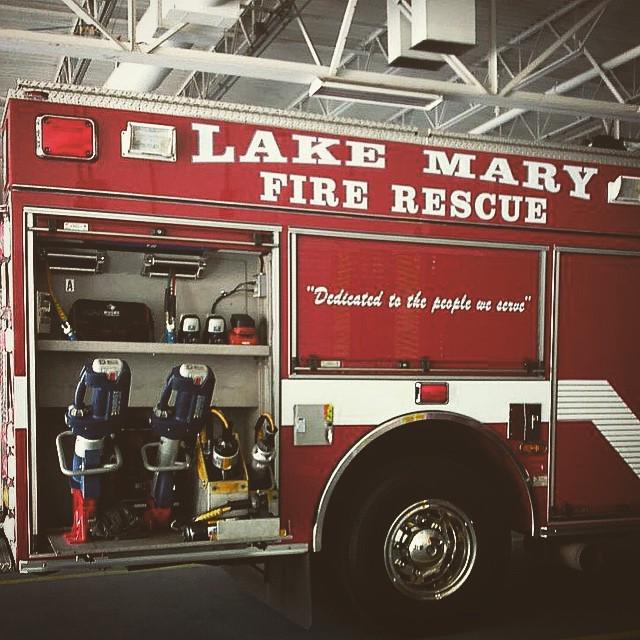 AFireStation's tweet image. Found this cool photo, not mine #firetruck #firefighting #hursttools #hurst #zephyrindustries #rescuetoolmounts