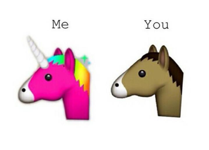 People from 5sosFam vs other fandoms