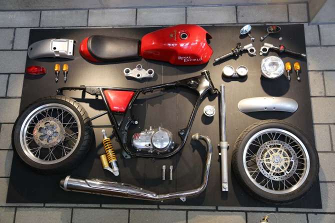 autojunctionn's tweet photo. #RoyalEnfield has announced the appointment of Rudratej R Singh as President.
[ #AutoStory>http://t.co/85Tvidqkh8 ] http://t.co/gG1v8ftiYX