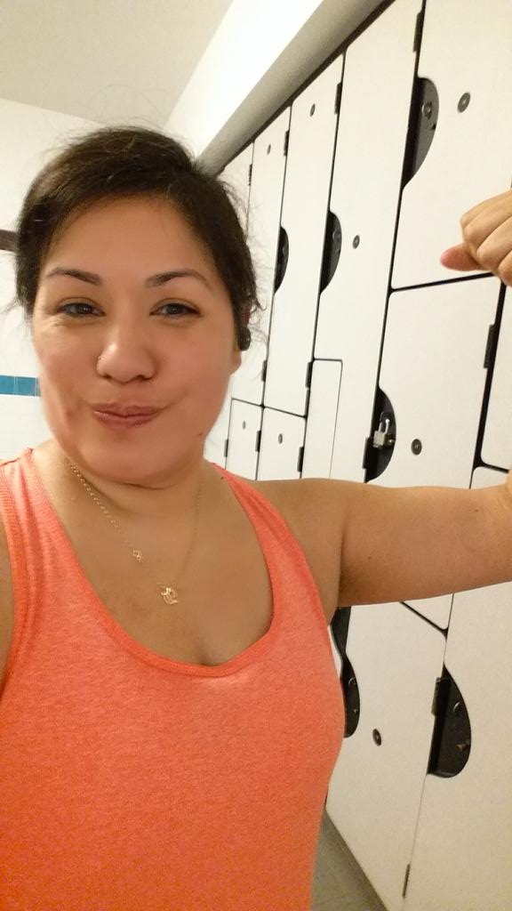 Lady_D73's tweet photo. It's growing..!! LOL! #gymselfie #TinyMuscle Strengthening up for #SpartanRace this year..Maybe aim for a #Trifecta http://t.co/Fu0QnYLApp