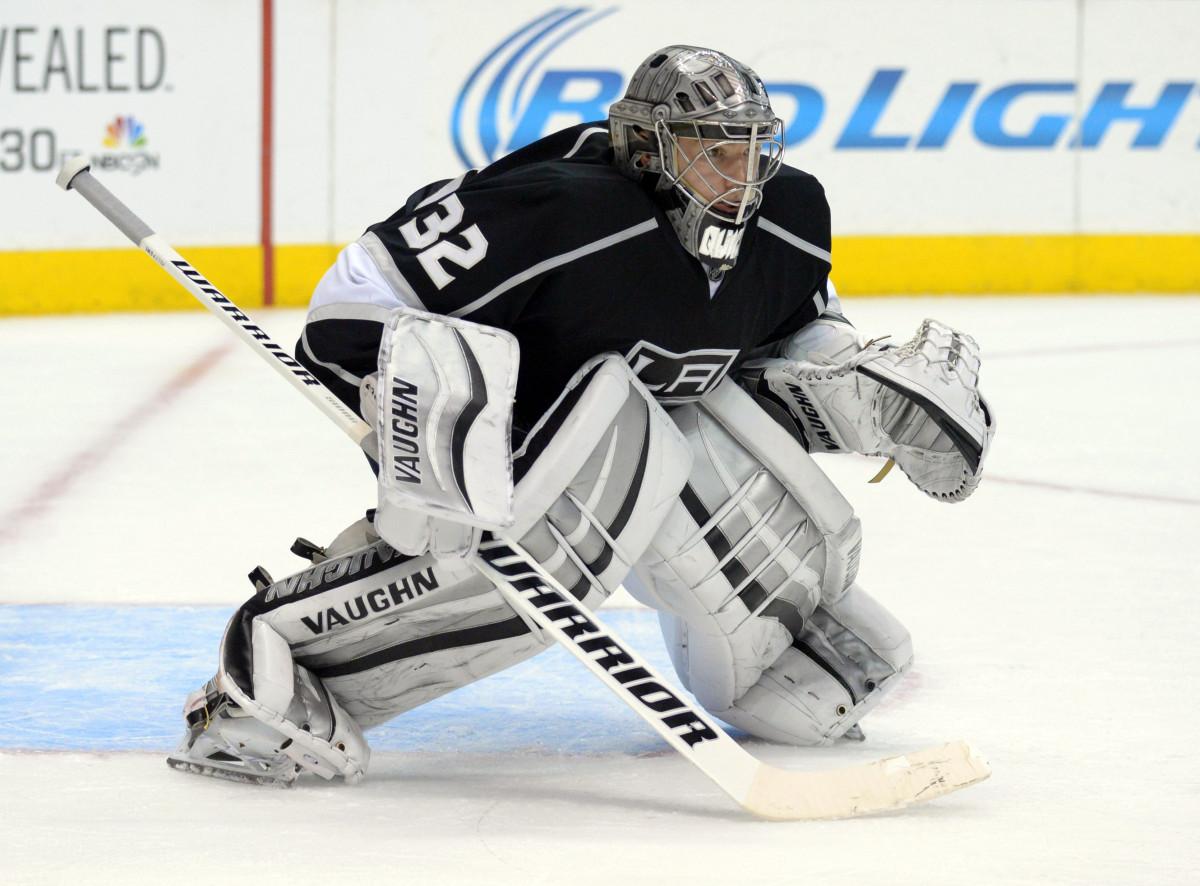 Happy Birthday to Jonathan Quick, who turns 29 today! 