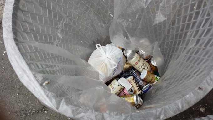 実家全焼ホームレス ブルーアイズ高卒ドラゴンはマジなのか 釣りな