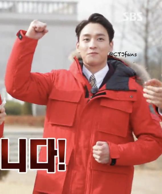 CTJfans's tweet photo. [CAP] Choi Tae Joon @actorctj way to express himself when his answer was right on #RM230. asaaa! #CTJonRM http://t.co/MtoQ0a2YaZ