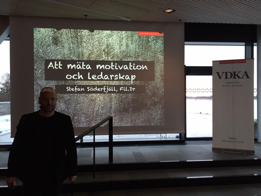 mikaelnygren's tweet image. Stefan Söderfjäll föreläser om: Att mäts motivation och Ledarskap. #vdka