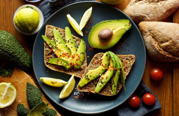 MLongbotham's tweet photo. “Why avocados are the perfect foods to help you drop the pounds! http://t.co/e7qNC5q1cj http://t.co/gDdi1aM7J2” @JasonBarrentine