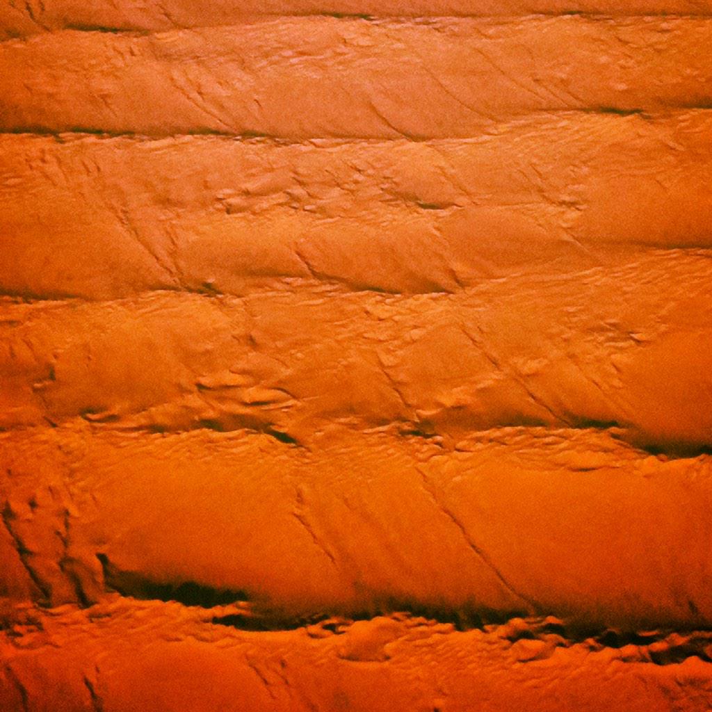 NigelWalk's tweet image. @Profiainstewart yes love them Iain! Here's a pic flying over #Namib #Desert on one of our trips with #bbcscience