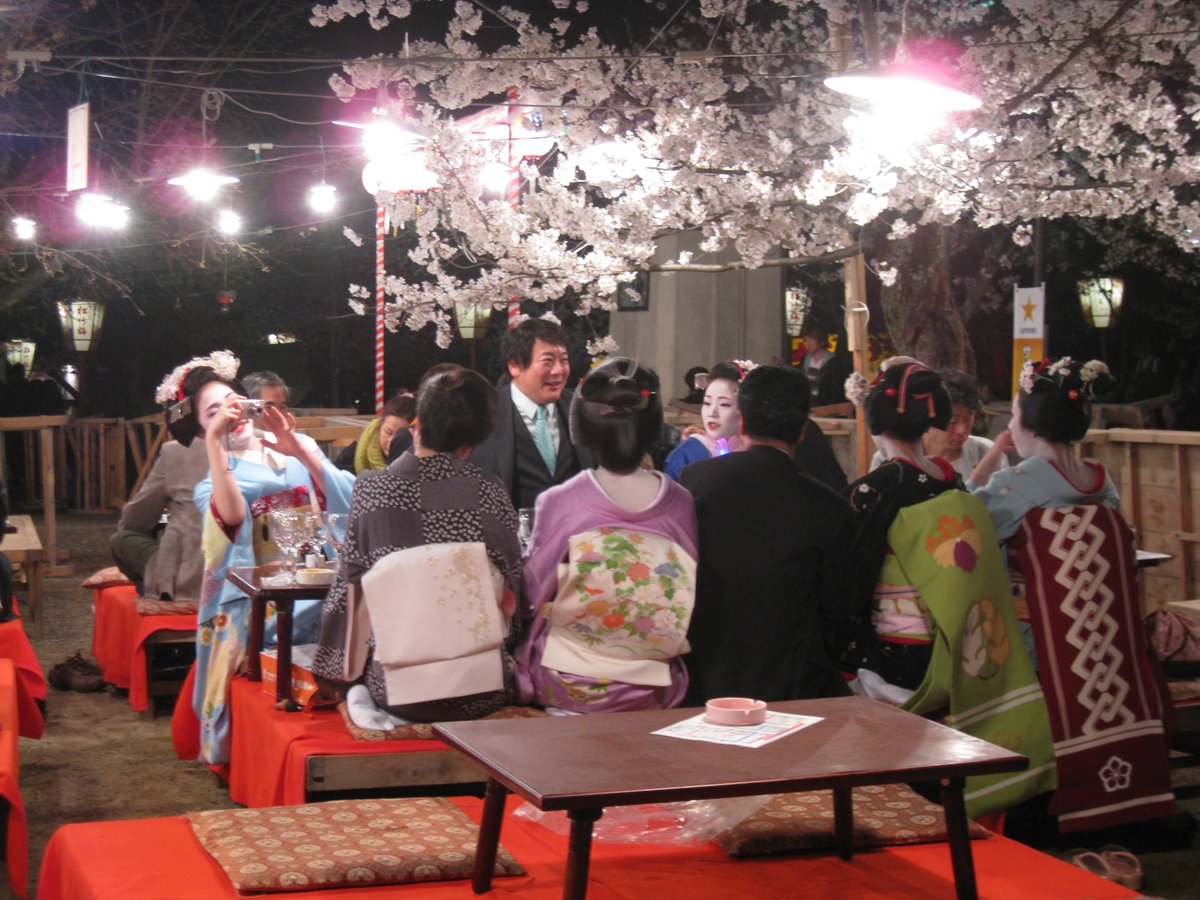 InsideJapan's tweet image. #SpringElegance tour dates are out....for 2016...and selling fast.
insidejapantours.com/japan-small-gr…
 #Japan @experiencejapan