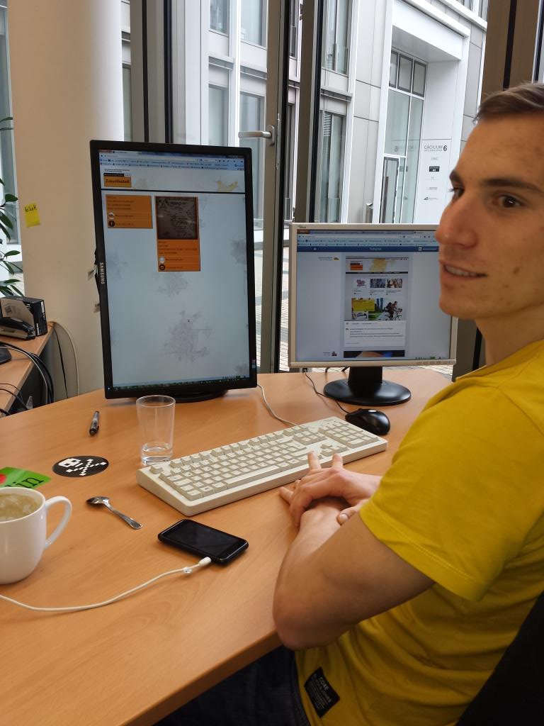 tjungebluth's tweet photo. #ppwall #testing #tobicodinghard http://t.co/pRCij331Zy