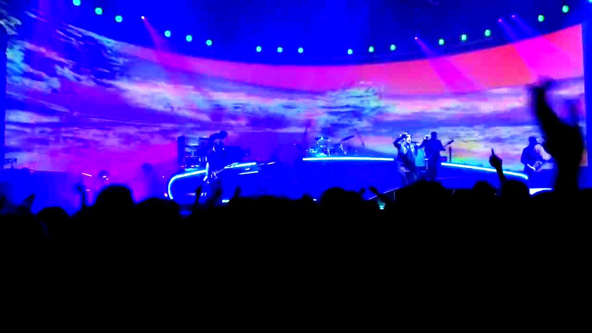 BlakCityArmy's tweet photo. Que vous évoque la chanson Belfast ? #IndoFans http://t.co/a4PmyFtwP3