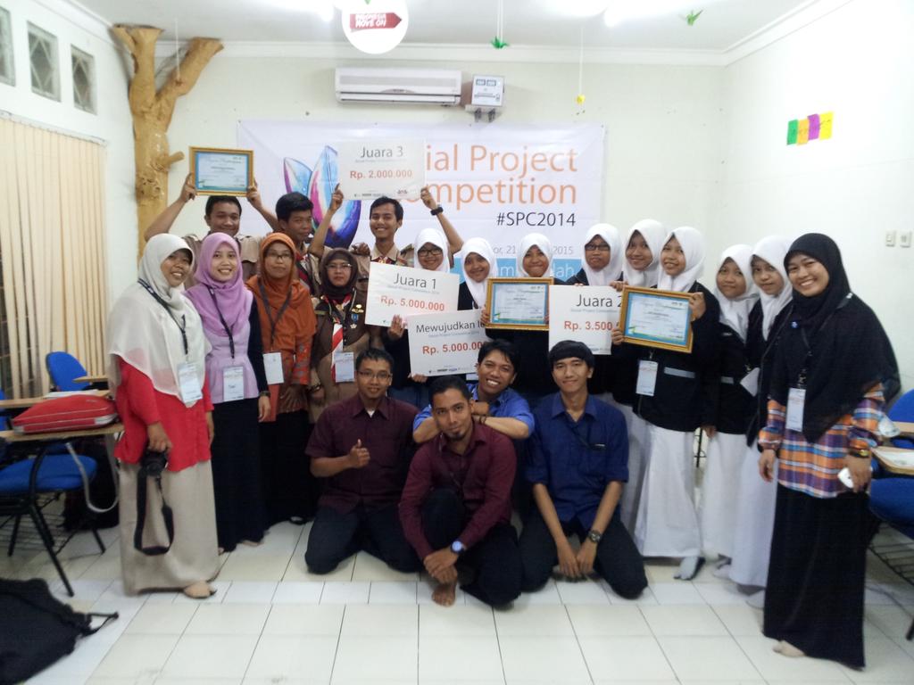 relawan_kfp's tweet photo. Terima kasih kpd slrh finalis #SPC2014.Kalian #PelajarHebat yg akan membuat Indonesia bangga!Sampai jumpa di #SPC2015 http://t.co/eMux1iWNsh