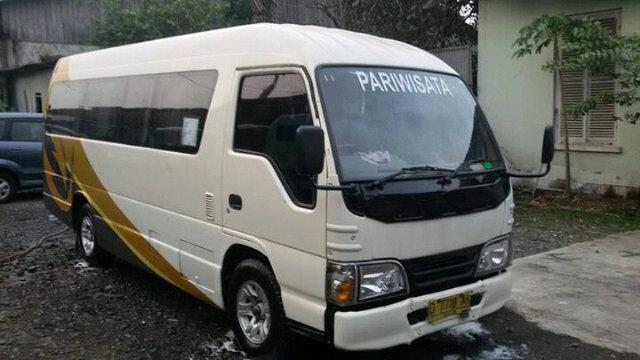 elf wisata 18 seat area garut/bandung hub viva tour <a href="/infogarsela/">infogarsela</a> <a href="/infogarut/">infogarut</a> <a href="/GarutIklan/">gi</a> <a href="/wisata_garut/">Kamonesan Garut</a> <a href="/GaruTweeT/">GaruTweeT</a>
