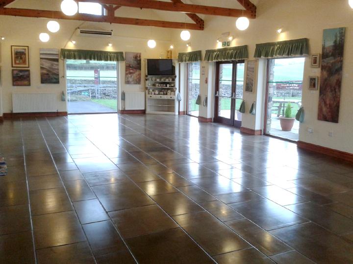 CountryHarvest_'s tweet image. #shoprefit A chance to to do a few other jobs while we're at it! @butterworthmark Talk about sparkle!