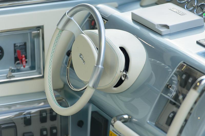 RivaYacht's tweet image. Riva #Yacht #Aquariva Super details. She's on display at the @bootdaily #Boot2015