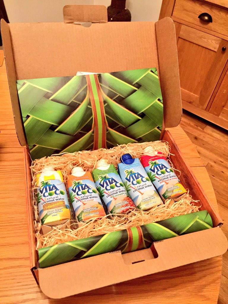 Thank you <a href="/VitaCocoUK/">Vita Coco</a>  for the freebies.. Great products !! 😍👌👍