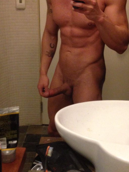 PLEASE VOTE 4 ME 4 BEST ASS/PORNSTAR/TOP 2014 HOOKIES :)  link on bottom of page http://t.co/SRMSqtDIZl