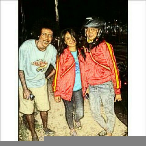 BrayenRoy's tweet image. With #temansebangku bisikin @adeliamega @yanni_siti