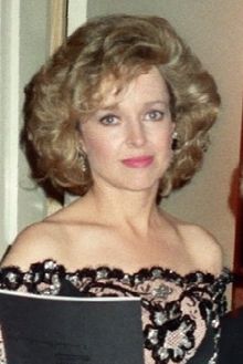 Today is Jill Eikenberry\s birthday! Happy 68th birthday! 