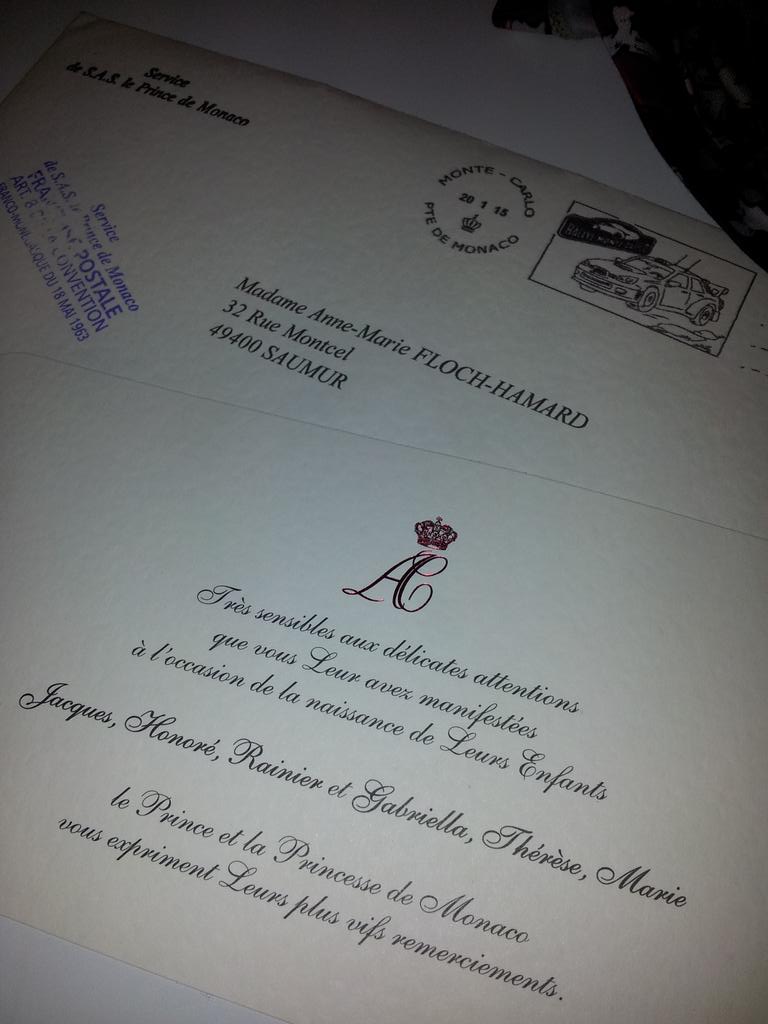 MehdIpseite's tweet photo. Moi quand la poste se trompe de boîte au lettre il font pas semblant #PrinceDeMonaco #sseclamonégasque #PostierChti http://t.co/91MSDsA9QM