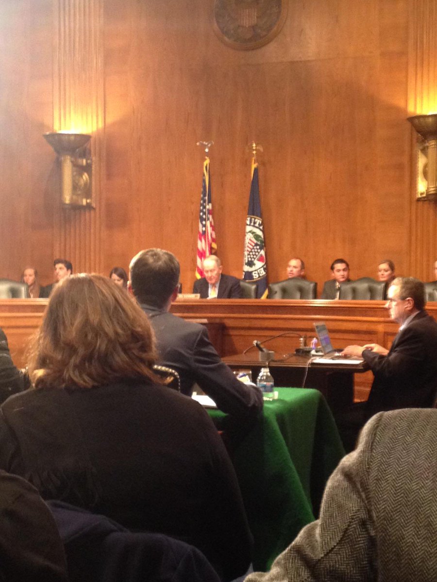 CMSD_FDRAcademy's tweet photo. Principal Hayes is speaking to senate staffers on the reauthorization of ESEA &amp; No Child Left Behind @CLEMetroSchools http://t.co/hKKiYHHqz4