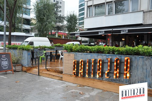 Baltazarist's tweet photo. Ilıman kış günlerinde Caddebostan şubemize bekleriz! 
#steakhouse #burger #bestbite #lezzet #keyif http://t.co/Ba2zDSTePk