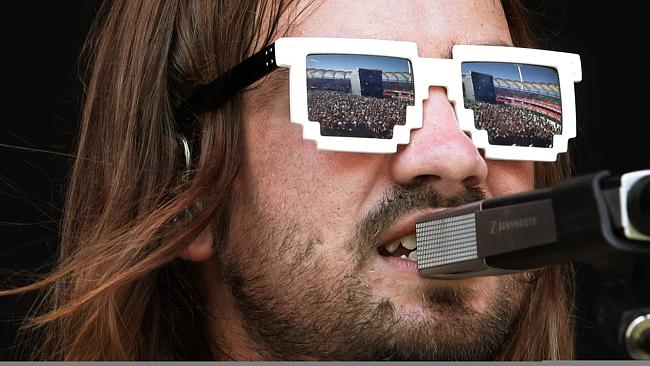 Happy Birthday Kevin Parker of Tame Impala. Keep Psychedelic, & bring us great album when it released now this year. 