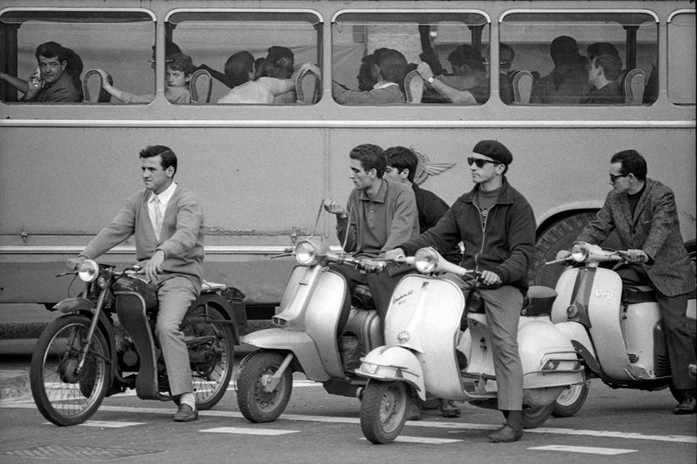 francescachief1's tweet photo. 'Storie di operai'
Toni Nicolini 
1966 - Sesto San Giovanni http://t.co/HAVGMtCLFR