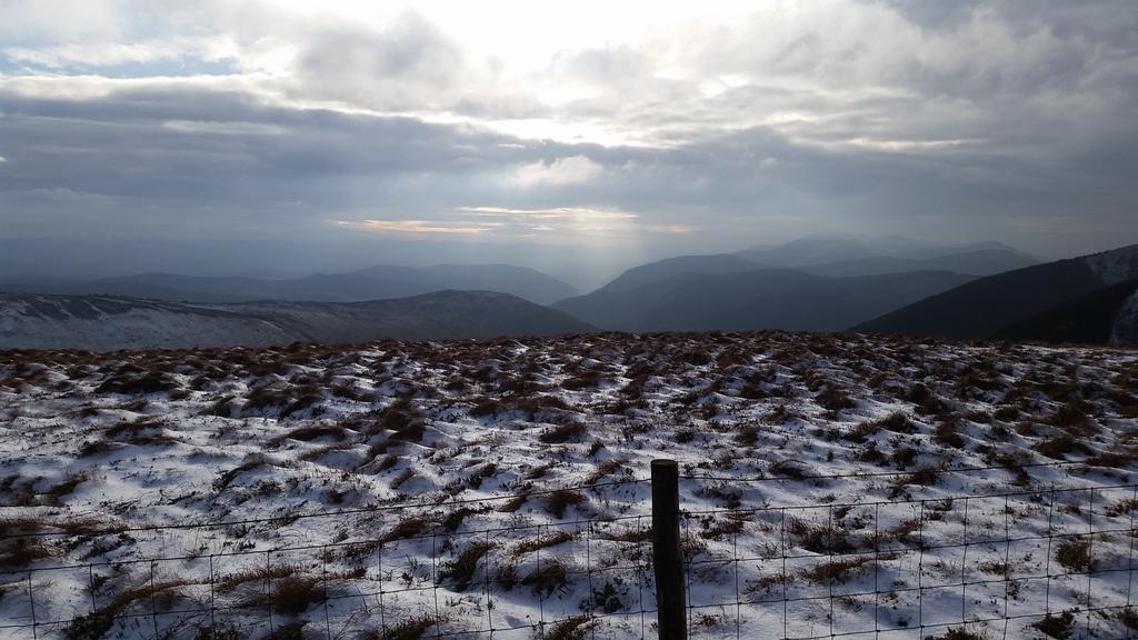 KKtsmif's tweet photo. Great exped with LEEAC. #girlsengeneeringthefuture @OutwardBoundUK http://t.co/qTJ6JdykpU