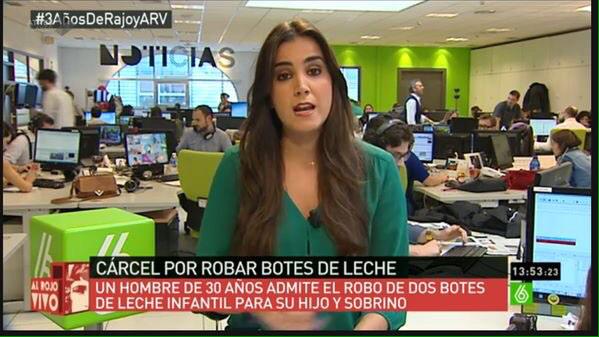 elpadrecorajede's tweet photo. Robas 70.000 millones€ y
Te ponen una fianza de 200.000€,
Si robas leche para
Alimentar a tu hijo,carcel.
Viva España http://t.co/fsXIPmVIMD