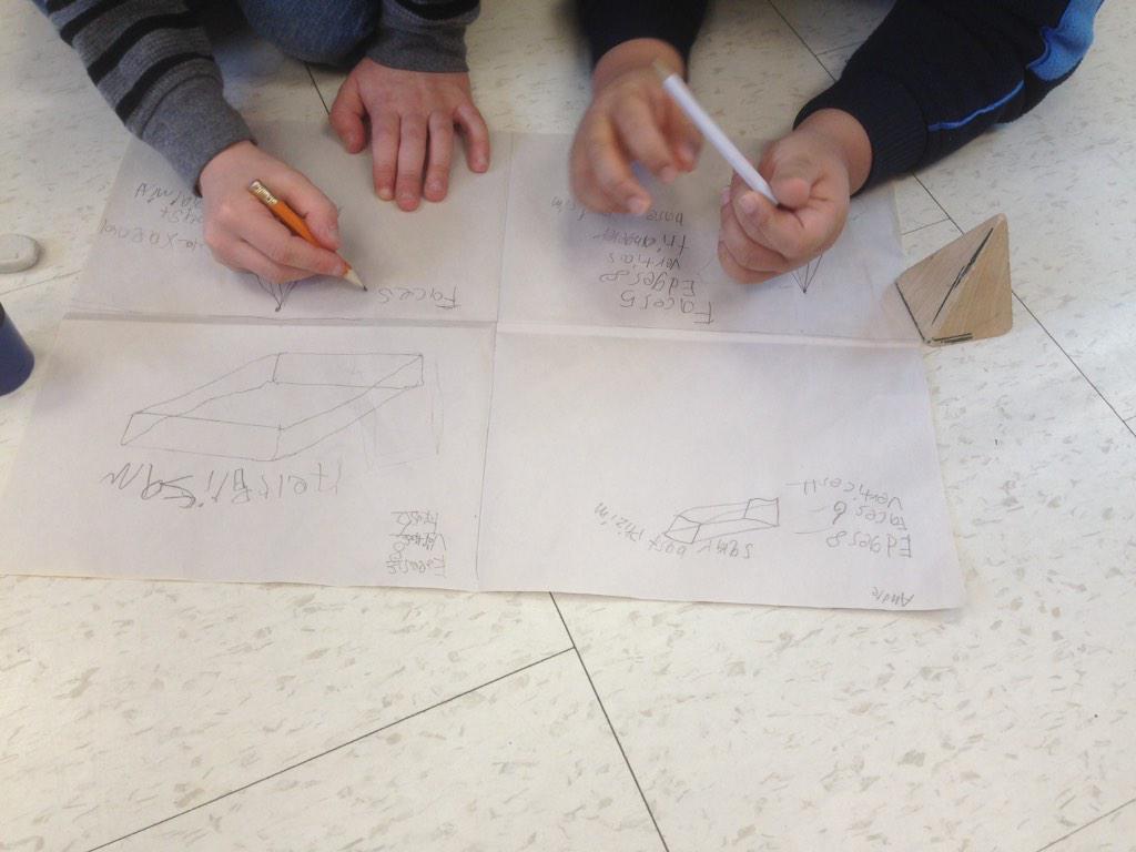 MrBellSJP2's tweet image. Vertices and edges and faces oh my! #3dfigures #geometricalproperties