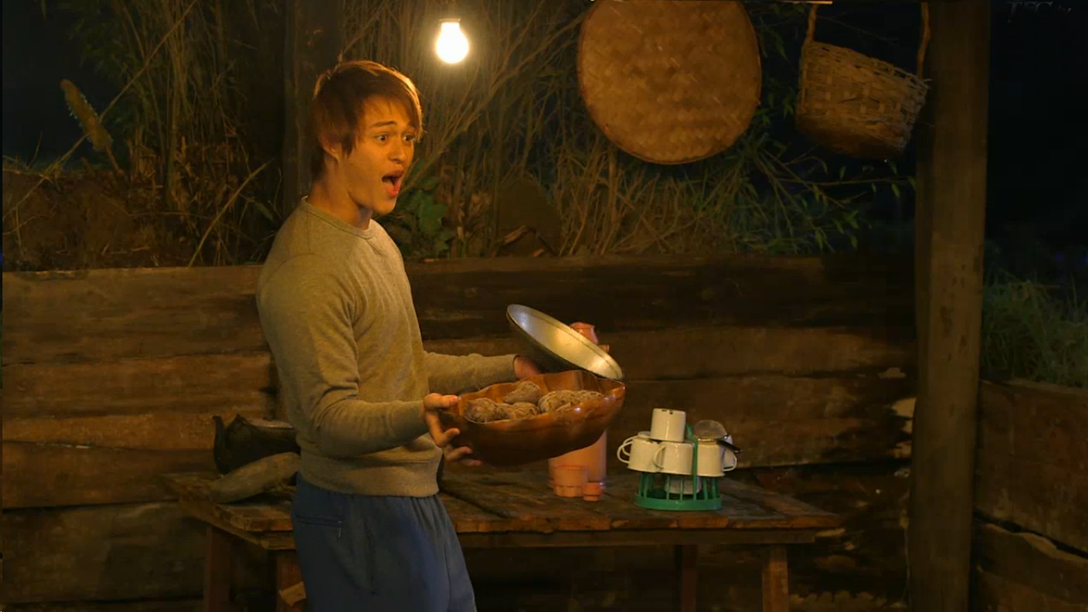 TATAKQuenito's tweet photo. A Date with LizQuen Tonight || #ForevermoreFirstDate
Late post. http://t.co/YHA8dyw91o