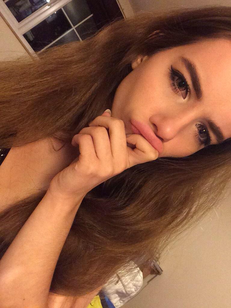 PastclPrincess's tweet image. Itty bitty kitty. RT?