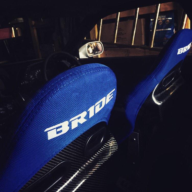R32SKYLINEE's tweet photo. The new #bride seats http://t.co/2Ws42RvncQ