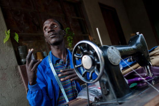 Nili Majumder tweet media