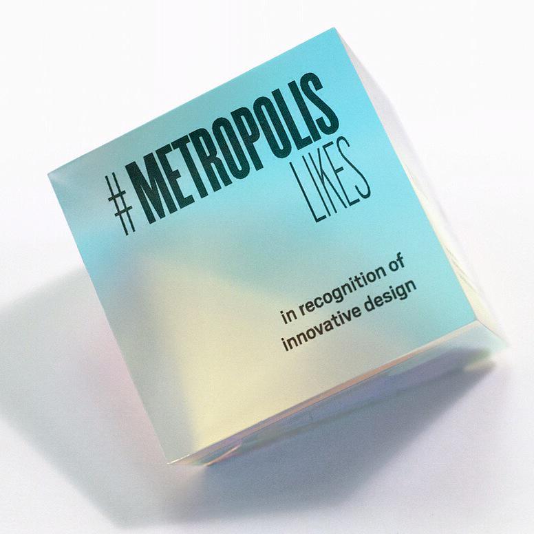 MetropolisMag's tweet photo. Metropolis editor hits the trade show floor today at #KBIS2015 in Las Vegas w/ 2015 #MetropolisLikes awards by #3MAM http://t.co/yI6MEIAZPl