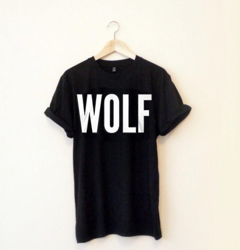 clothingbywolf's tweet photo. SIMPLE WOLF TEE. http://t.co/p5XJttxLVP http://t.co/0GLReoGWZN