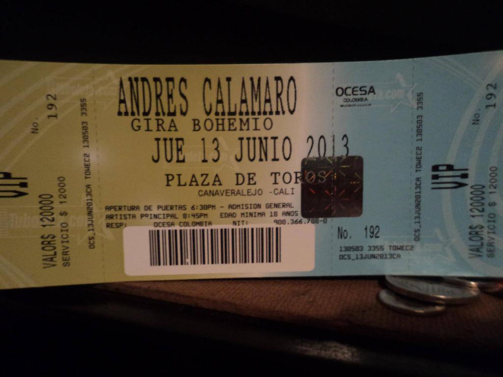 noxsin's tweet photo. @Barksdale666 
Maestro...Recuerdos de un recital que un 13 de junio 2013 empezo y que jamas tuvo fin...cali
 colombia http://t.co/ehvbYrPuxo