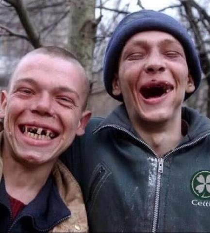 NationBuckner's tweet photo. These are my two bros. Billy Joe and Ralf. We been through a lot but homies we made ut. #Buckner #RichPeopleProblems http://t.co/oYCiuI8hEH