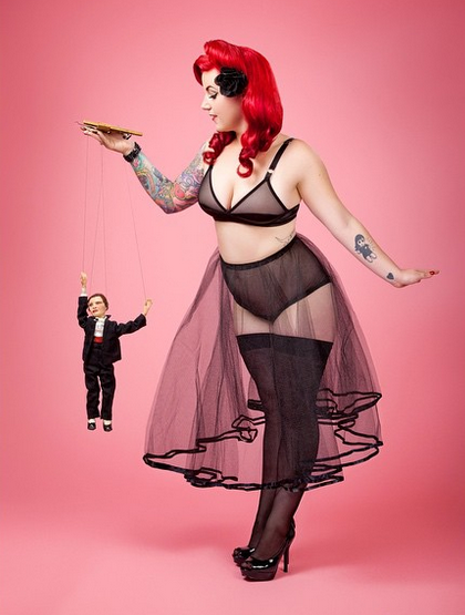 JustCurvy's tweet photo. 'Women Of All Shapes And Sizes Make Stunning Modern Pin-Up Girls' http://t.co/jdASftq3Ow #curvy #inspiration http://t.co/ilfyhASWwC