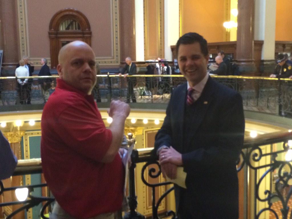 DSMIAFF4's tweet image. @DSMIAFF4 @presidentlocal4 @IowaPFF at State Capitol with Rep. Zach Nunn