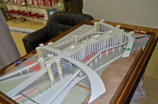 arch1models tweet picture
