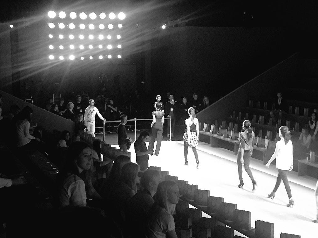 schminktante's tweet image. RT @MBfashionweek: #GuidoMariaKretschmer runway rehearsals #MBFWB  live on mbfashionweek.com/live next up! #MBFWBLive